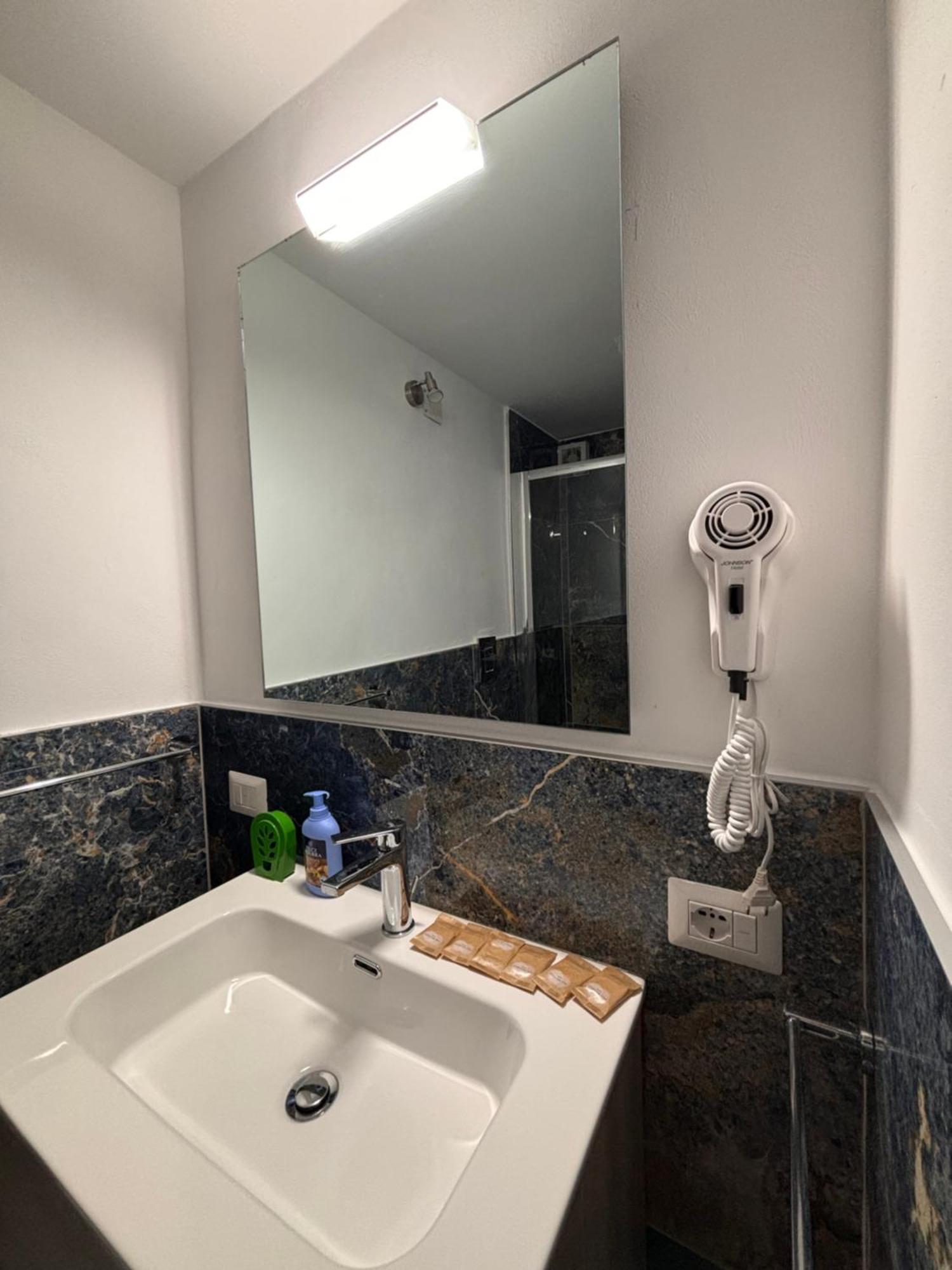 Cortile Riolo Apartment Palermo Ngoại thất bức ảnh